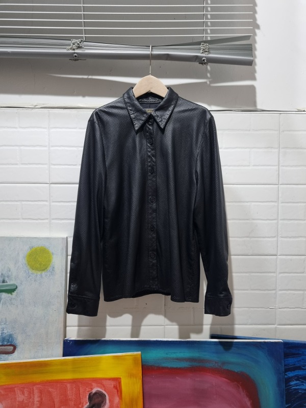 JUNKO KOSHINO SOIR D`OPERA punch pattern leather shirt