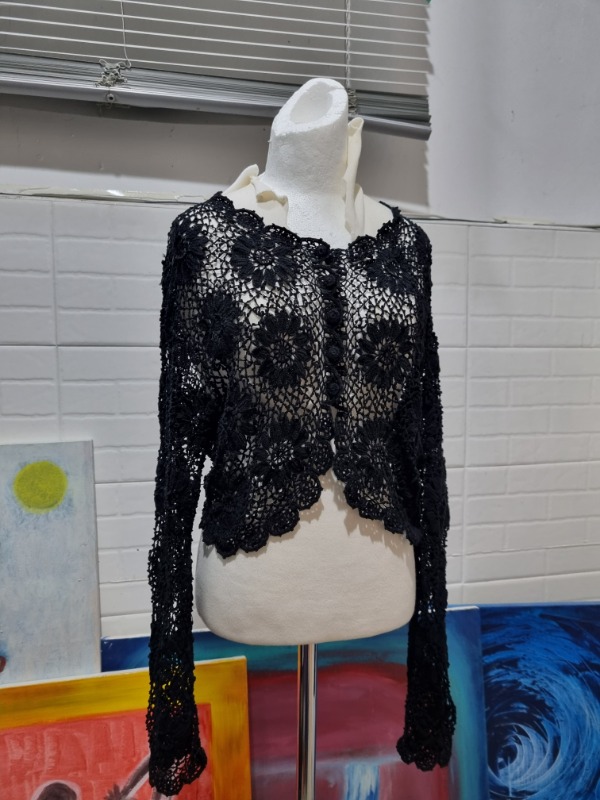 L&#039;EST ROSE handmade crochet cardigan